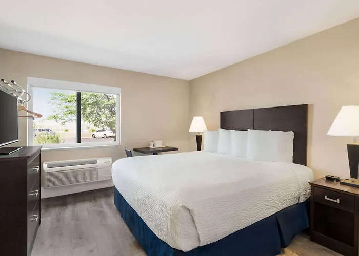 Travelodge By Wyndham Havasu Motel Lake Havasu City
