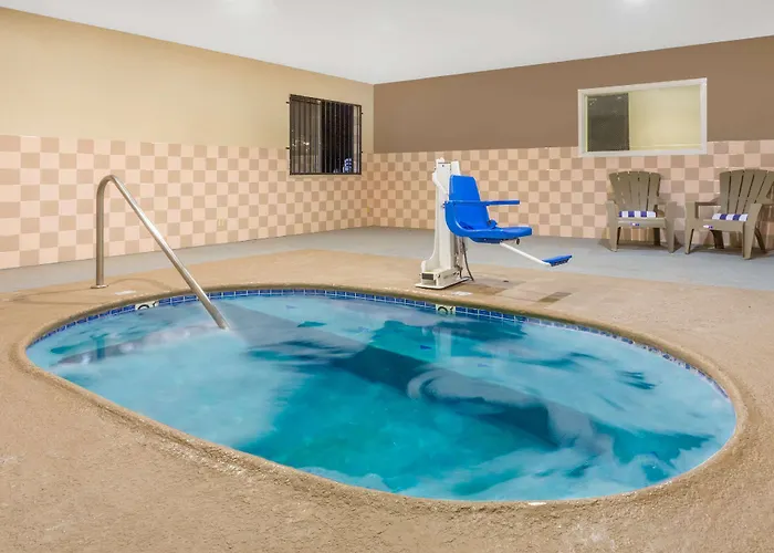 Travelodge By Wyndham Havasu Motel 2*