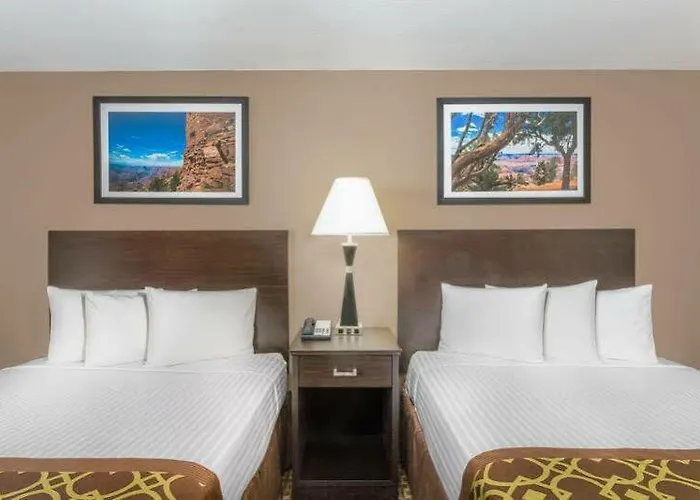 Travelodge By Wyndham Havasu 2*